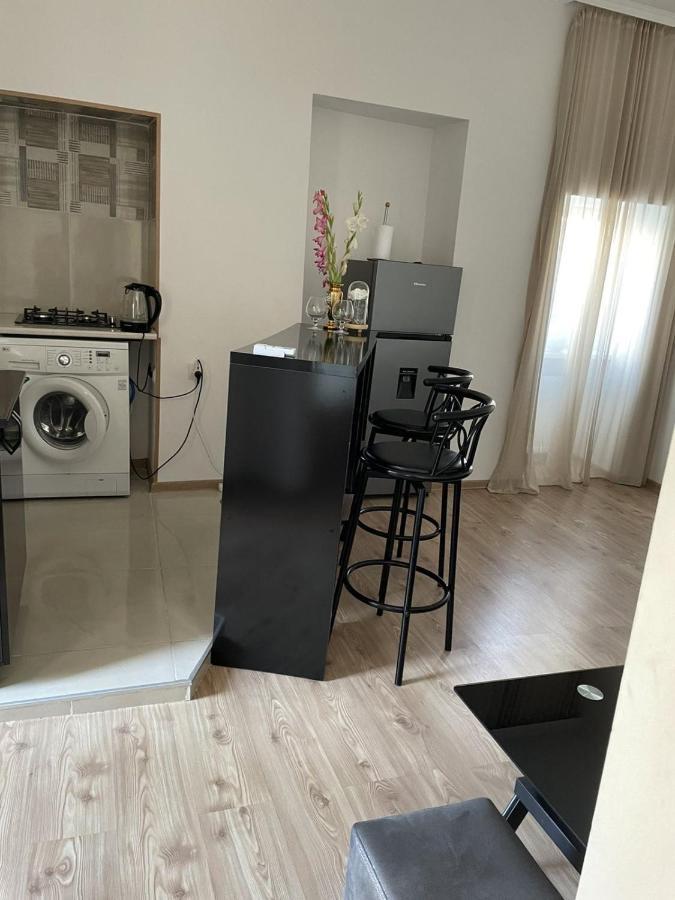 Nana Apartment Tbilisi Exteriör bild