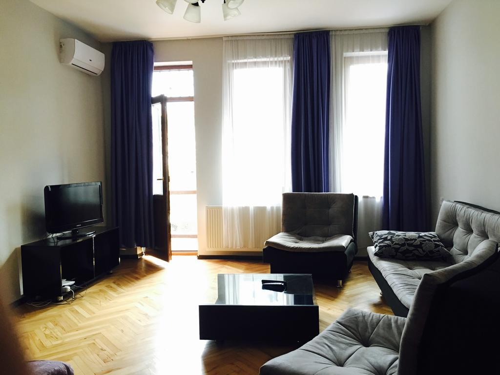 Nana Apartment Tbilisi Exteriör bild